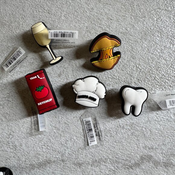 JIBBITZ CHARMS - ASSORTED - Picture 4 of 5